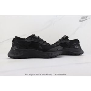 Peg trail 3 running shoes